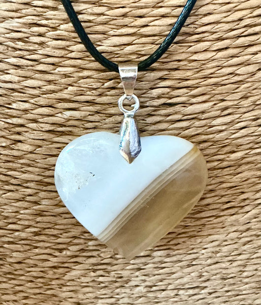 Pendentif Agate - Pierre en forme de cœur
