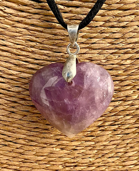 Pendentif Améthyste - Pierre Plate forme cœur