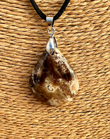 Pendentif Opale Noire - Pierre Plate Goutte