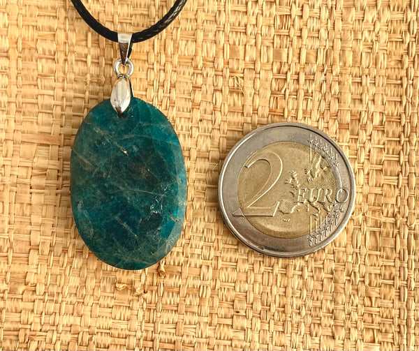 Pendentif Apatite Bleue - Pierre Plate en forme ovale