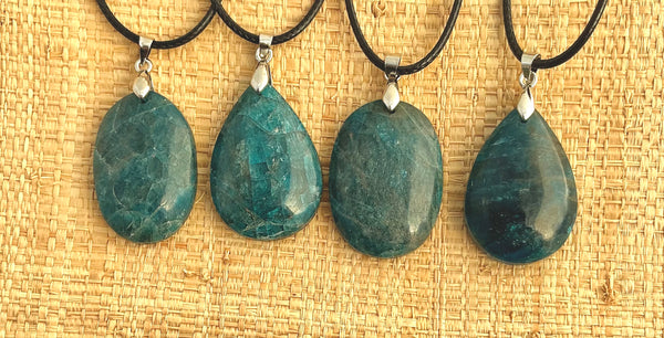 Pendentif Apatite Bleue - Pierre Plate en forme ovale