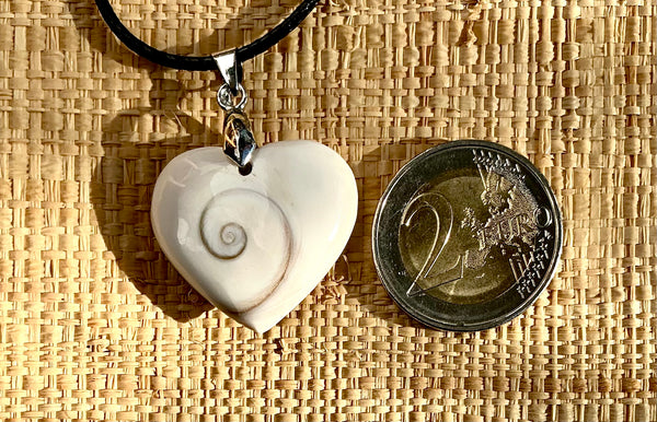 Pendentif Œil de Sainte Lucie / Shiva - Pierre Plate forme cœur