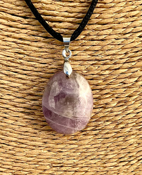 Pendentif Améthyste - Pierre naturelle forme ovale