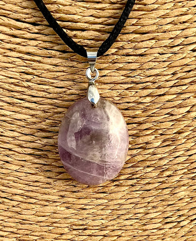 Pendentif Améthyste - Pierre naturelle forme ovale