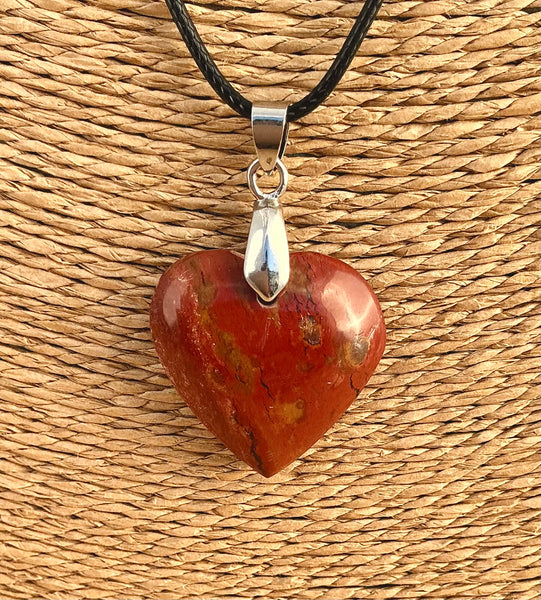 Pendentif Jaspe rouge - Pierre plate forme cœur