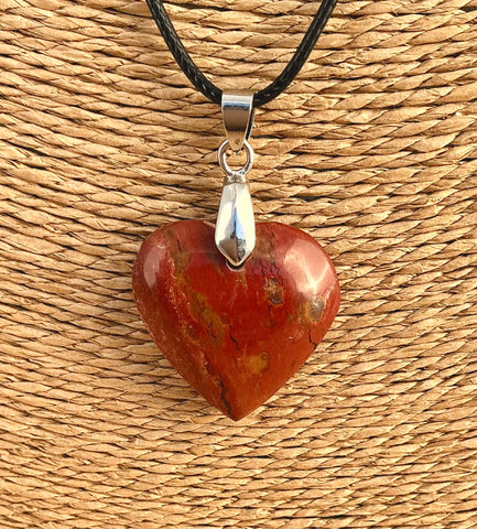 Pendentif Jaspe rouge - Pierre plate forme cœur