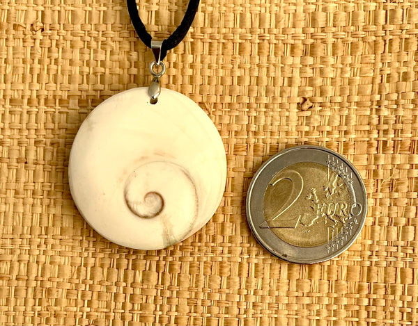 Pendentif Œil de Sainte Lucie / Shiva - Pierre Plate forme ronde