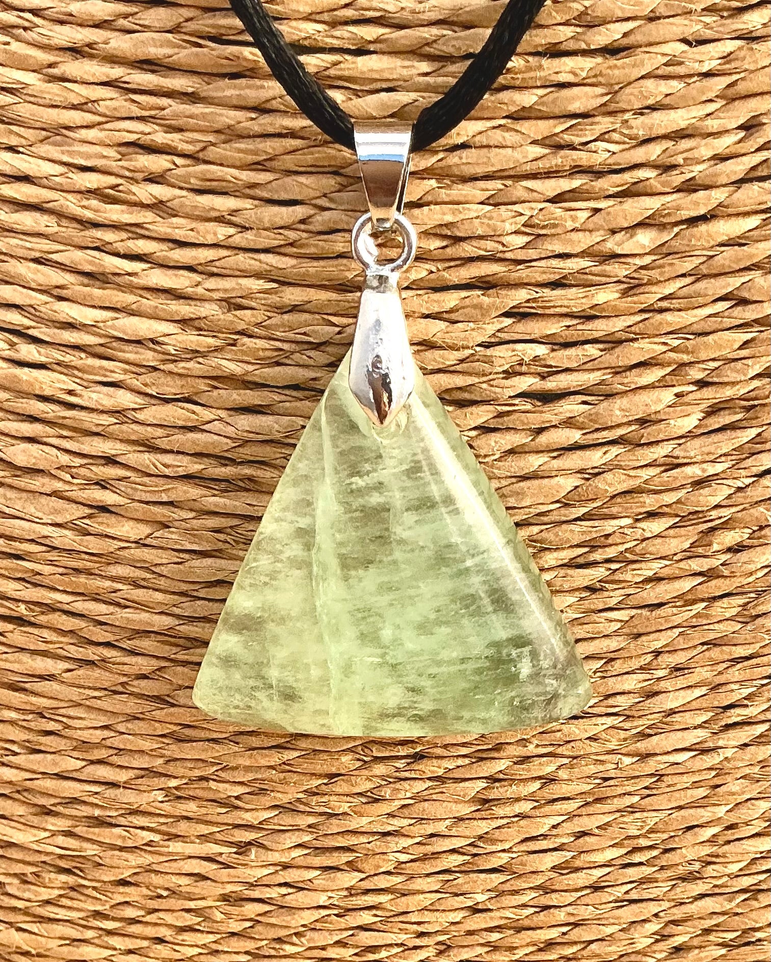 Pendentif Fluorite - Pierre Plate forme triangle