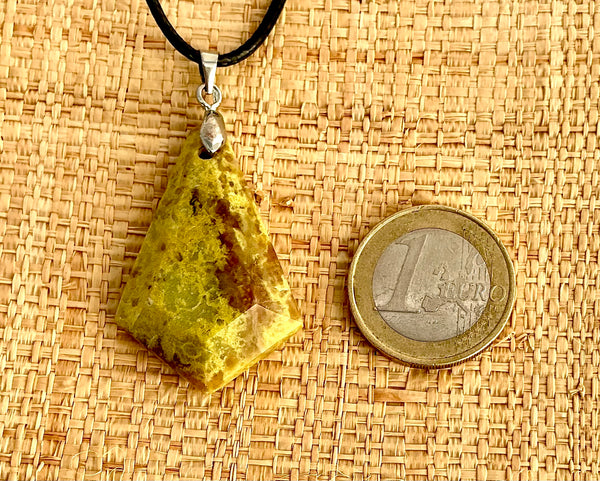 Pendentif Opale Verte - Pierre plate forme libre