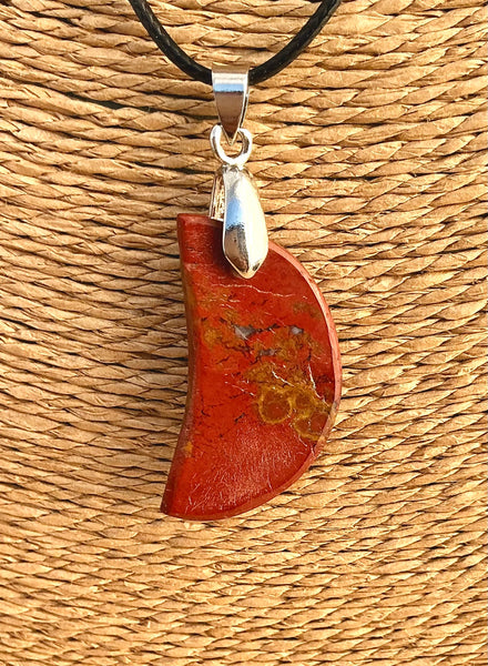 Pendentif Jaspe rouge - Pierre plate forme lune