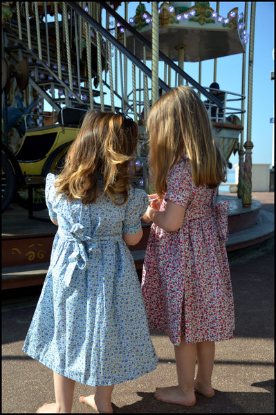 Robe smocks « Anémone » Manches Ballons col Claudine à fleurs