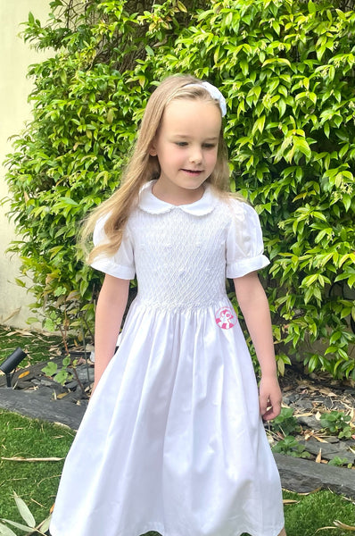 Robe smocks Manches Ballons Blanc à Broderies Blanches
